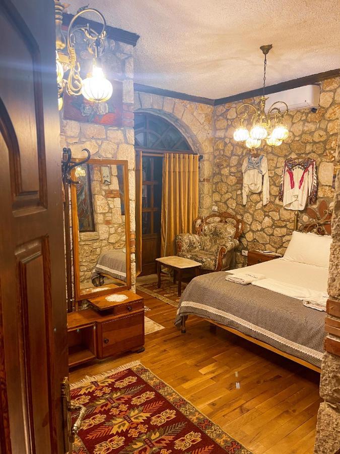 Hotel Solomon&Sons Dhërmi Esterno foto