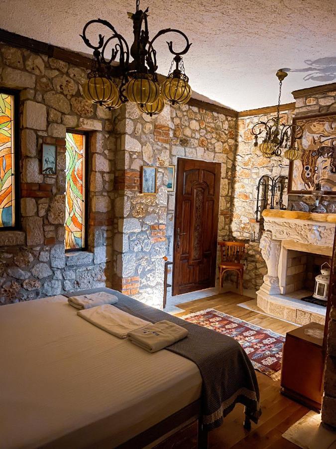 Hotel Solomon&Sons Dhërmi Esterno foto